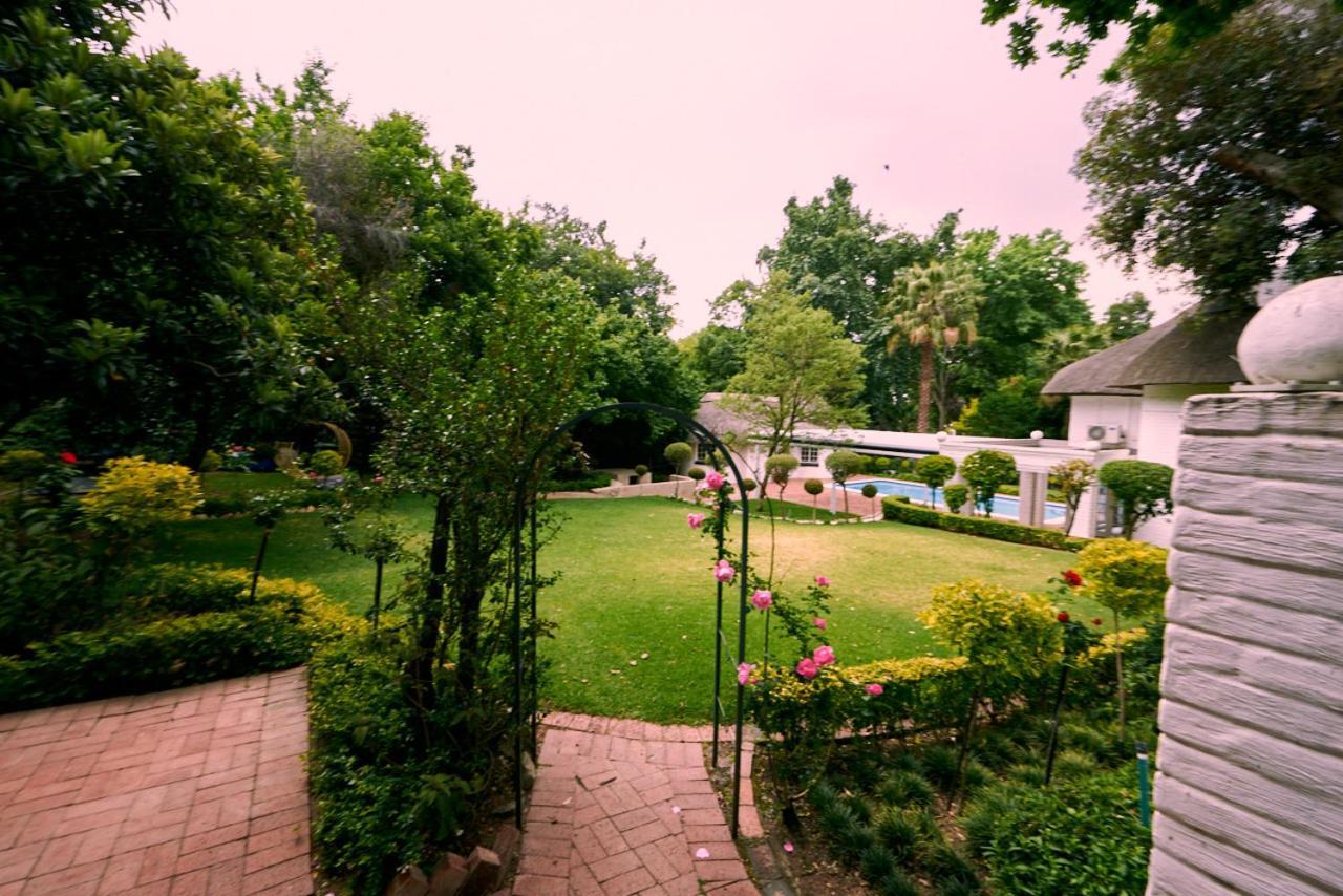 Sandton Country Manor Johannesburg Ngoại thất bức ảnh